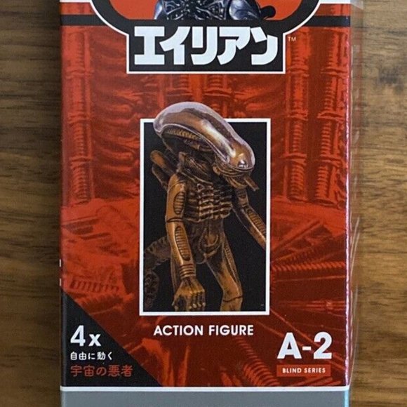 Super 7 ReAction Blue Dwarf Star ALIEN Blind Box Action Figure - Picture 3 of 7